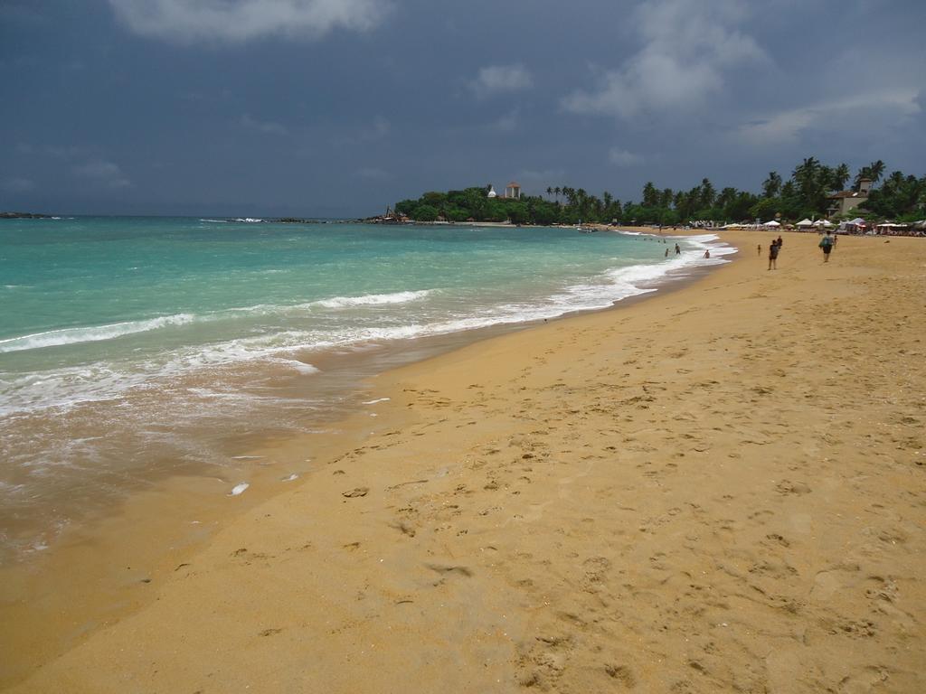 Santori Unawatuna Exterior photo
